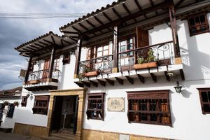 Alojamiento - Hotel Jardines de la Villa