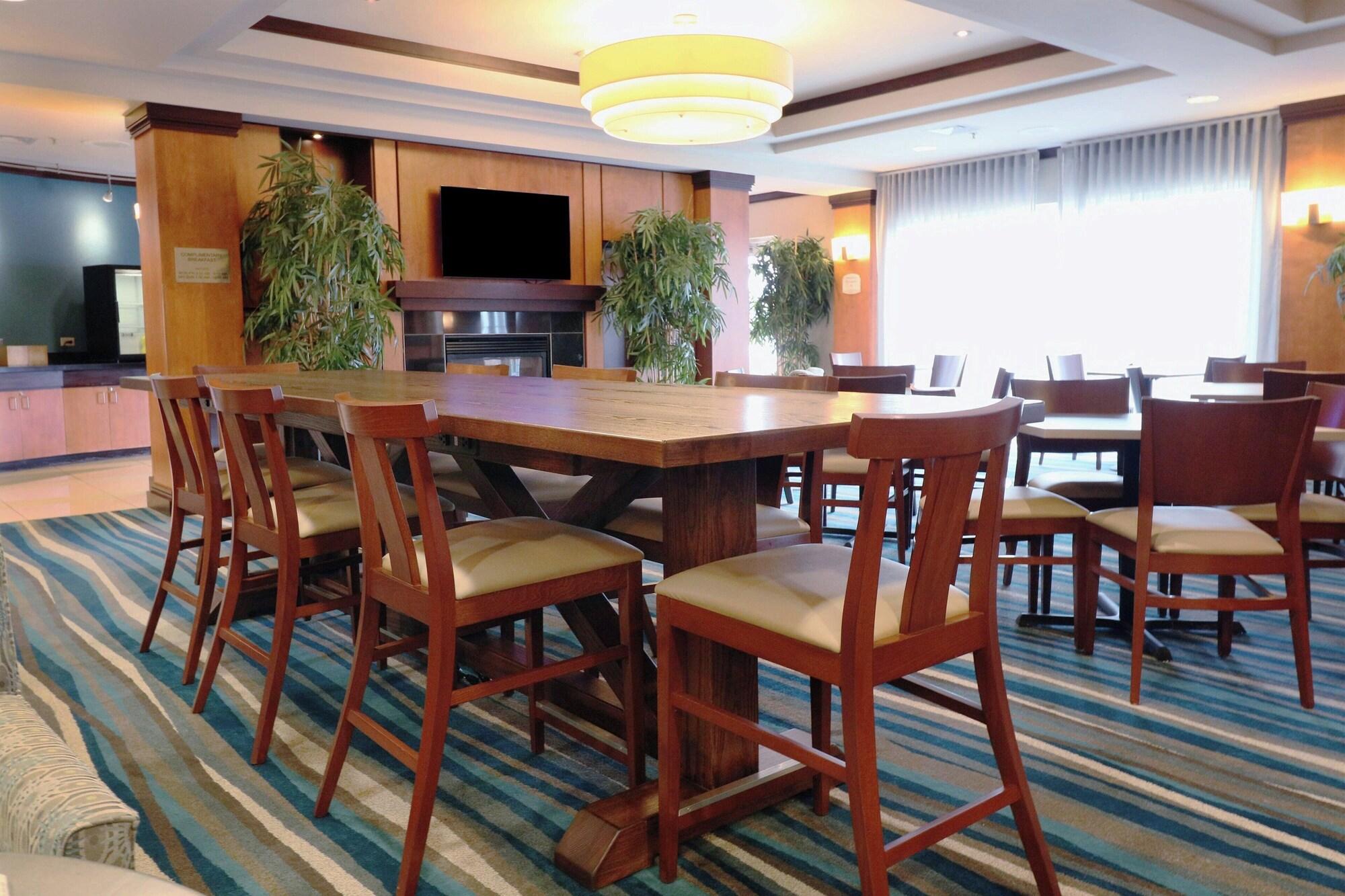 Restaurant Fairfield Inn & Suites by Marriott Des Moines Airport