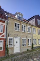 Alquiler Vacacional - Vacation in a historic building - right on the beautiful Flensburg Fjord!