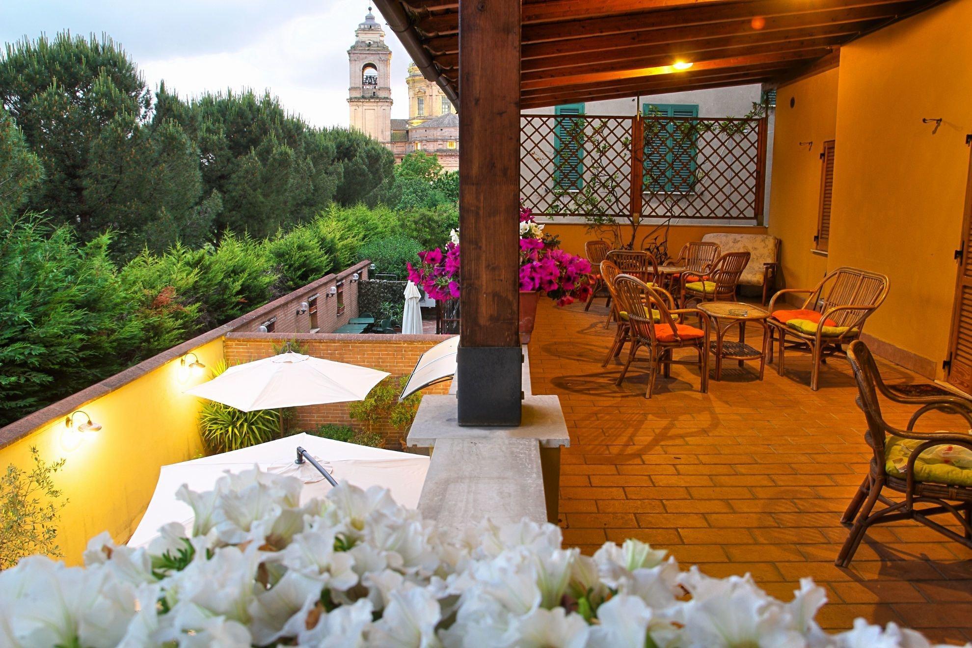 Varios Hotel da Elide