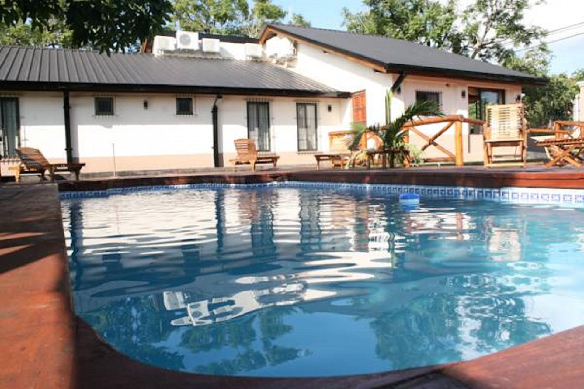 Vista Piscina Posada Del Jacarandá
