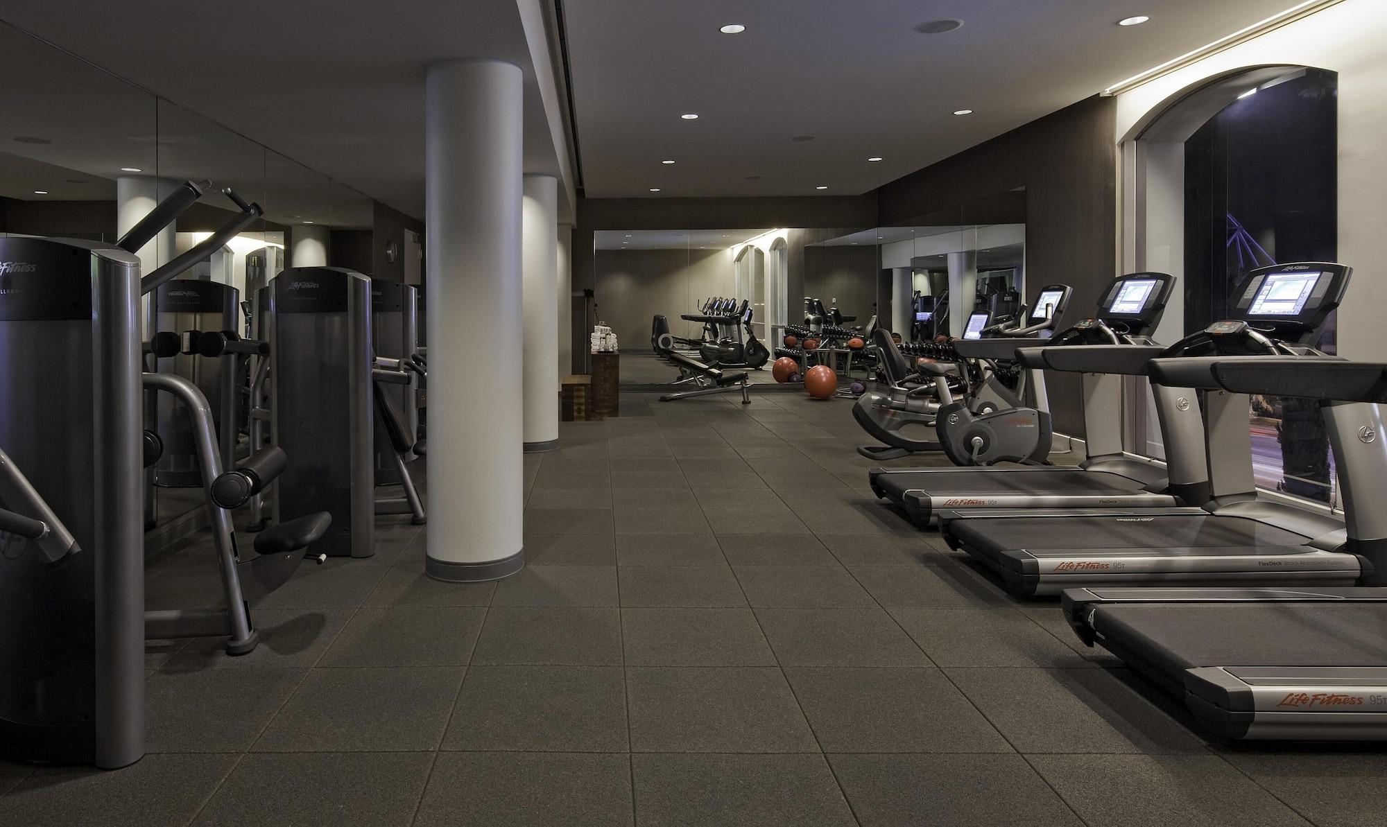 Gimnasio ANDAZ WEST HOLLYWOOD, BY HYATT