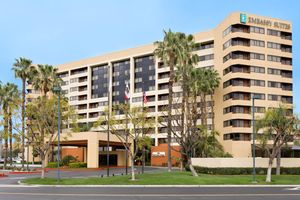 Alojamiento - Hilton Suites Anaheim Orange