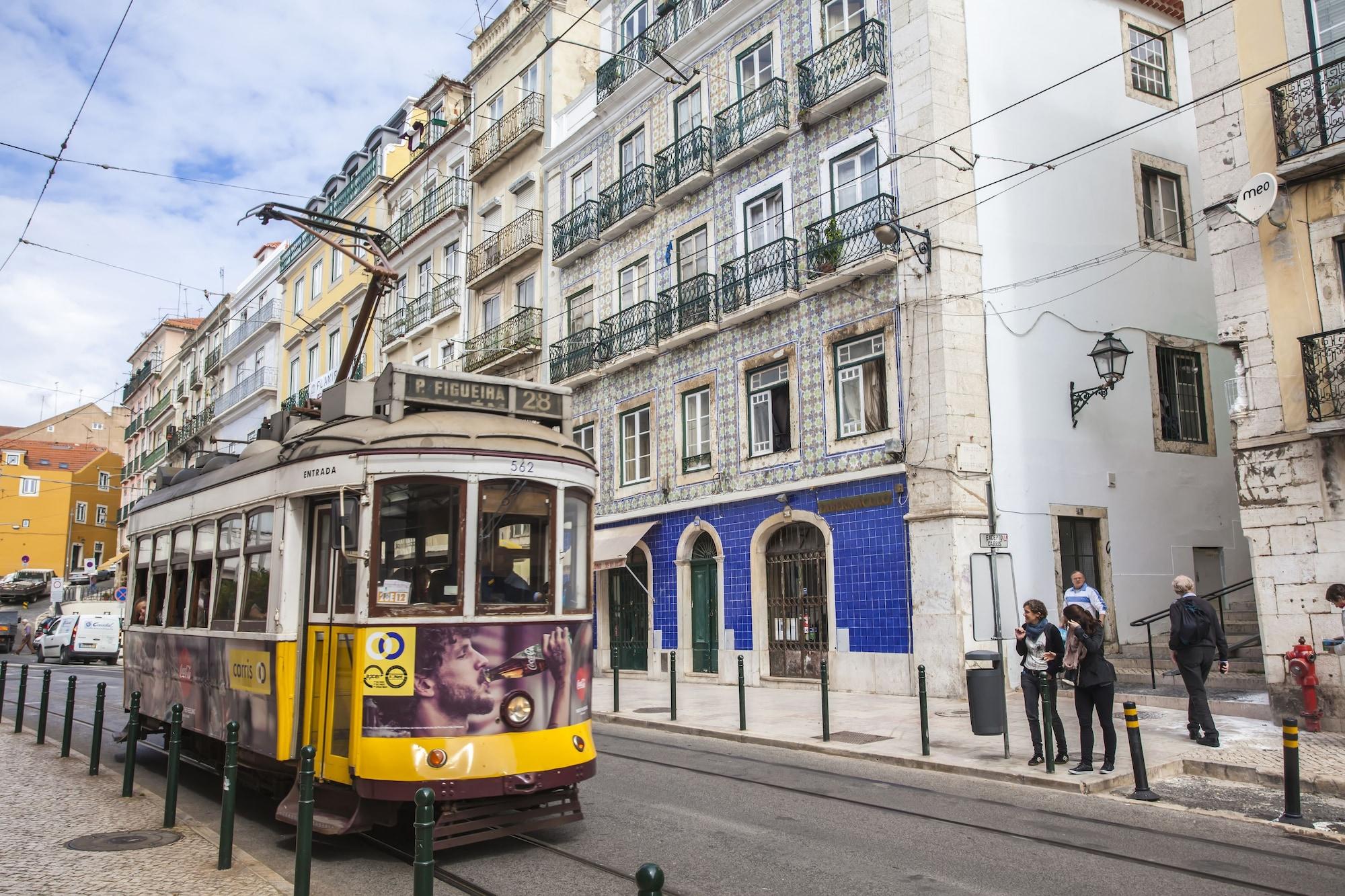 Vista Exterior Lisbon Inn Bica Suites