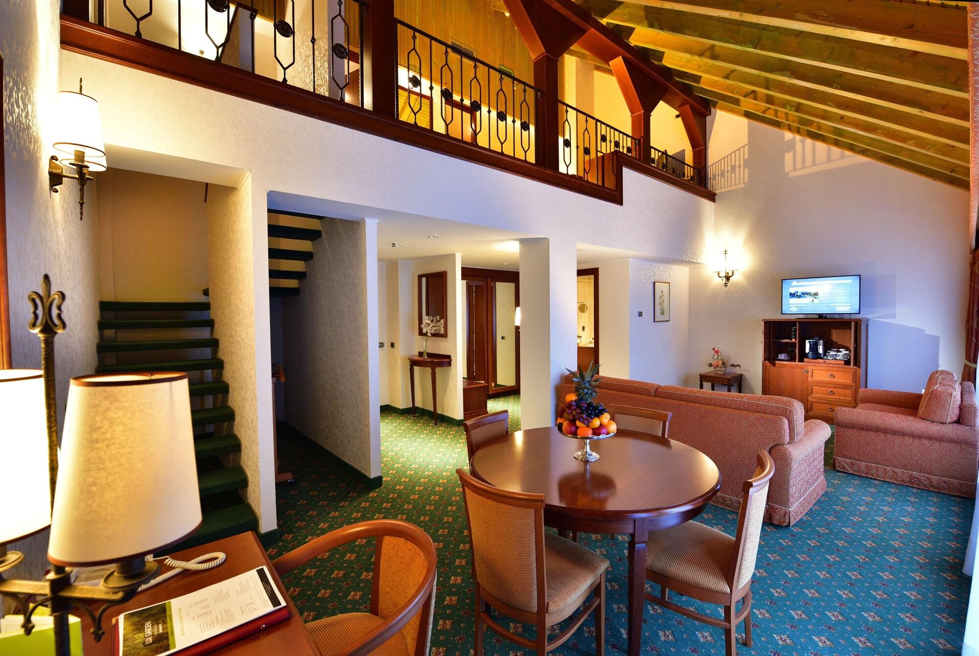 Habitación Lux Garden Hotel