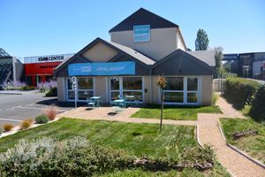 Alojamiento - KYRIAD DIRECT Tours Sud - Chambray Lès Tours