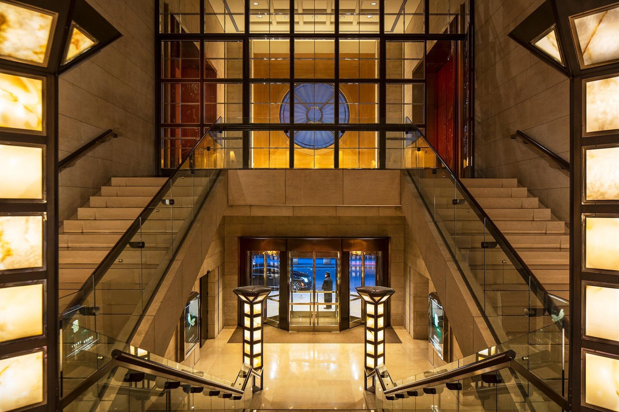 Vista Lobby Four Seasons Hotel New York