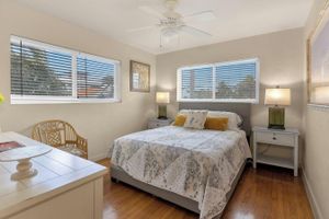 Alquiler Vacacional - Casual Beach living - 1 Bed/1 Bath Old Florida Garden apartment - Steps to beach