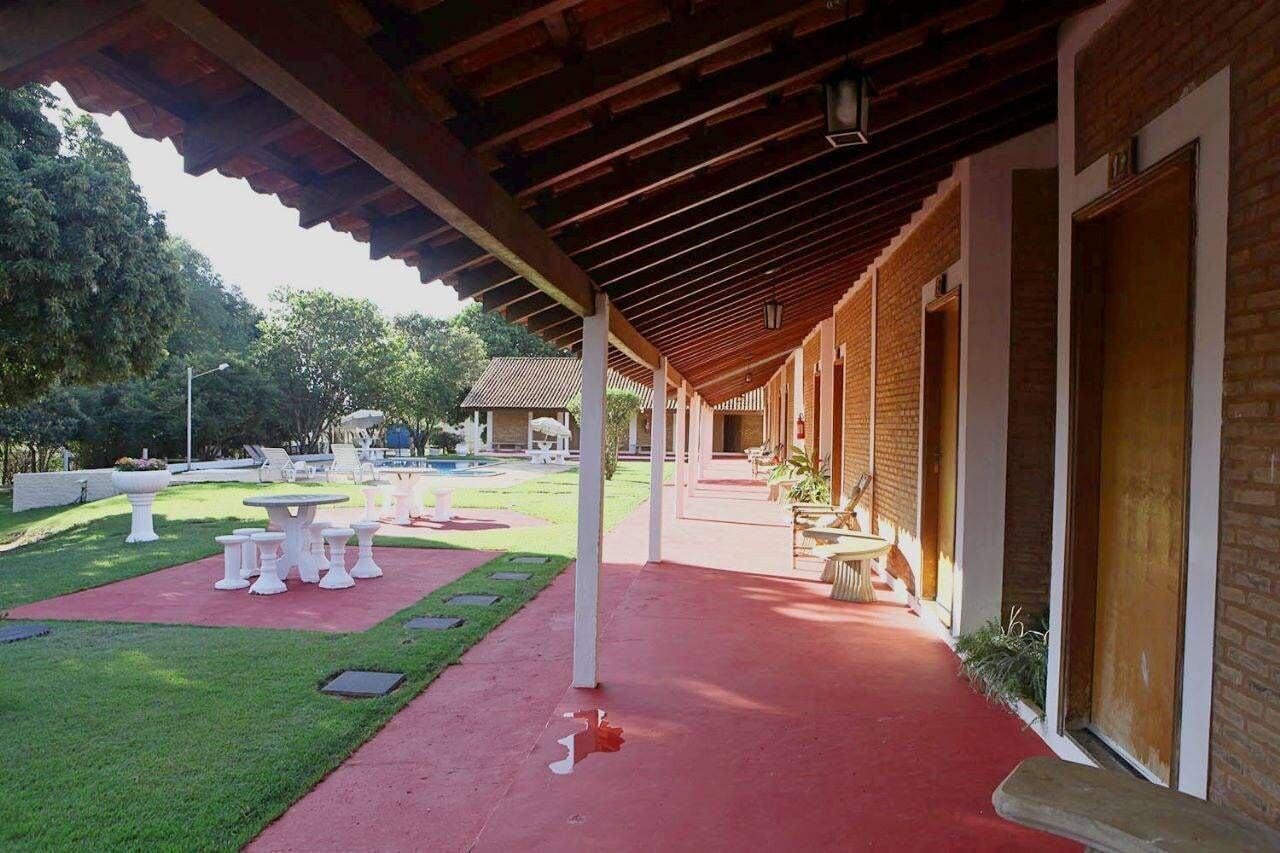 Vista Exterior Pousada Villa Olympia