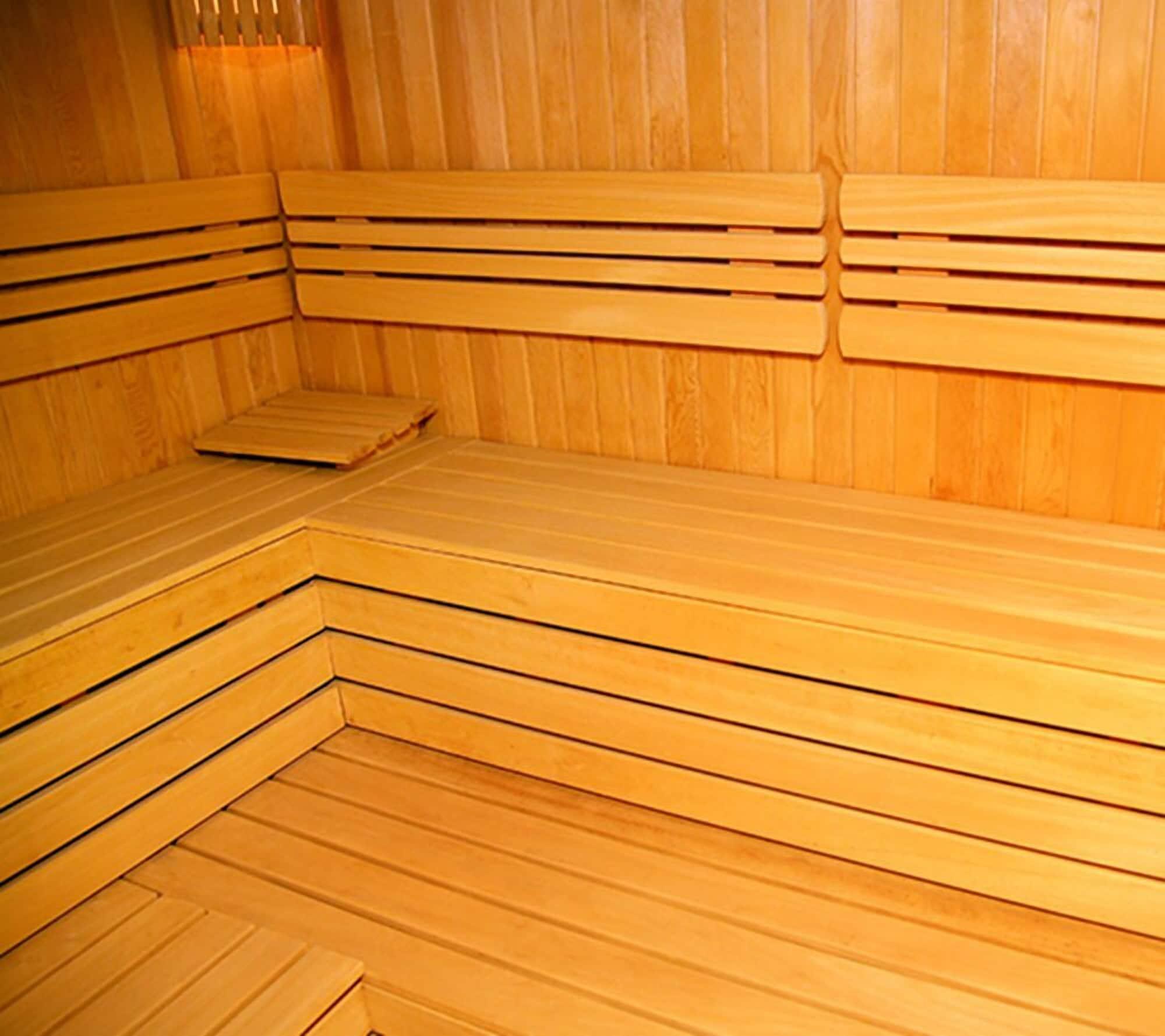 Spa İkiz Palmiye Kiz Oğrenci Pansiyonu - Caters to Women - Hostel