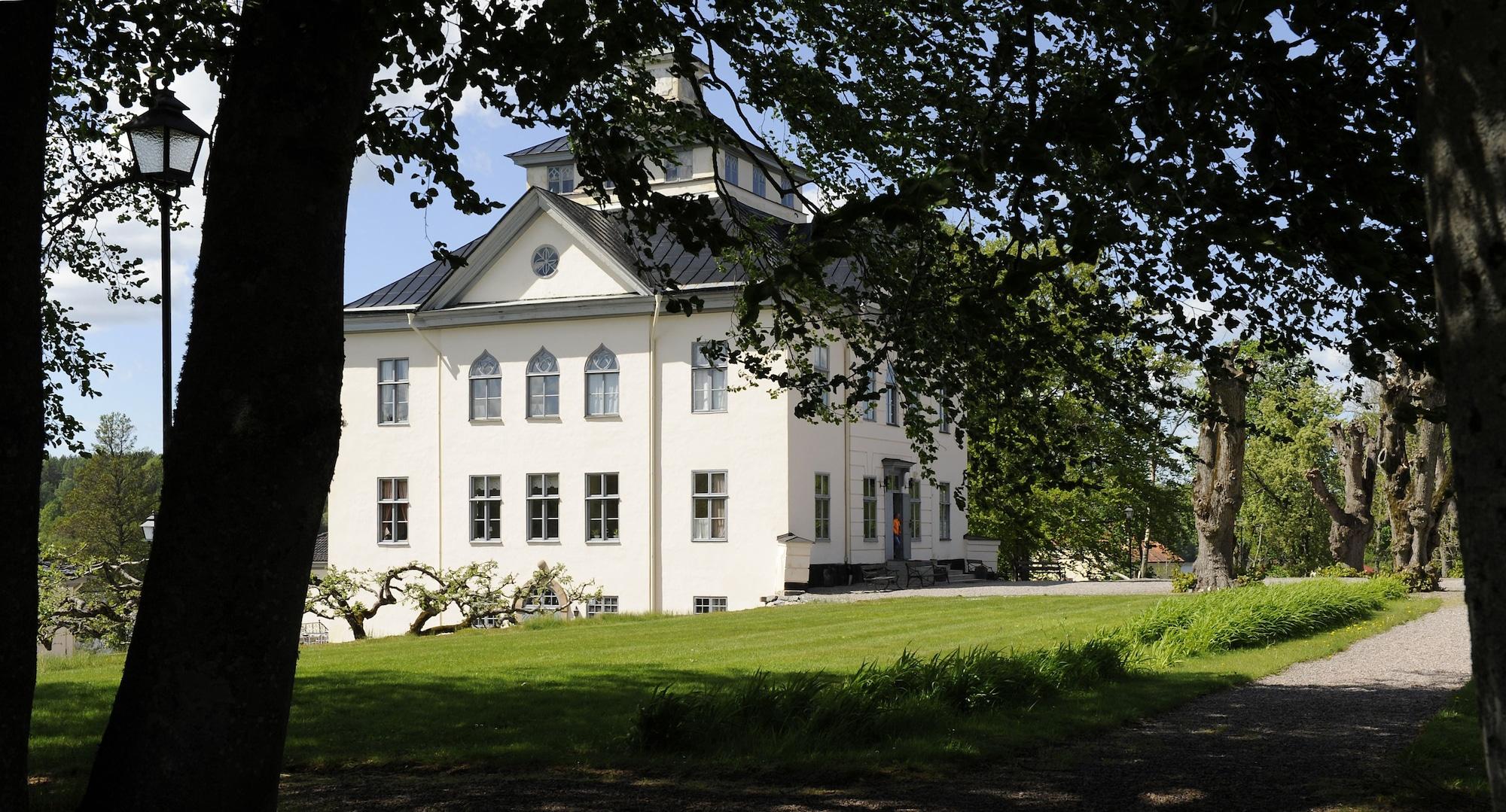 Vista Exterior Öster Malma Vandrarhem - Hostel