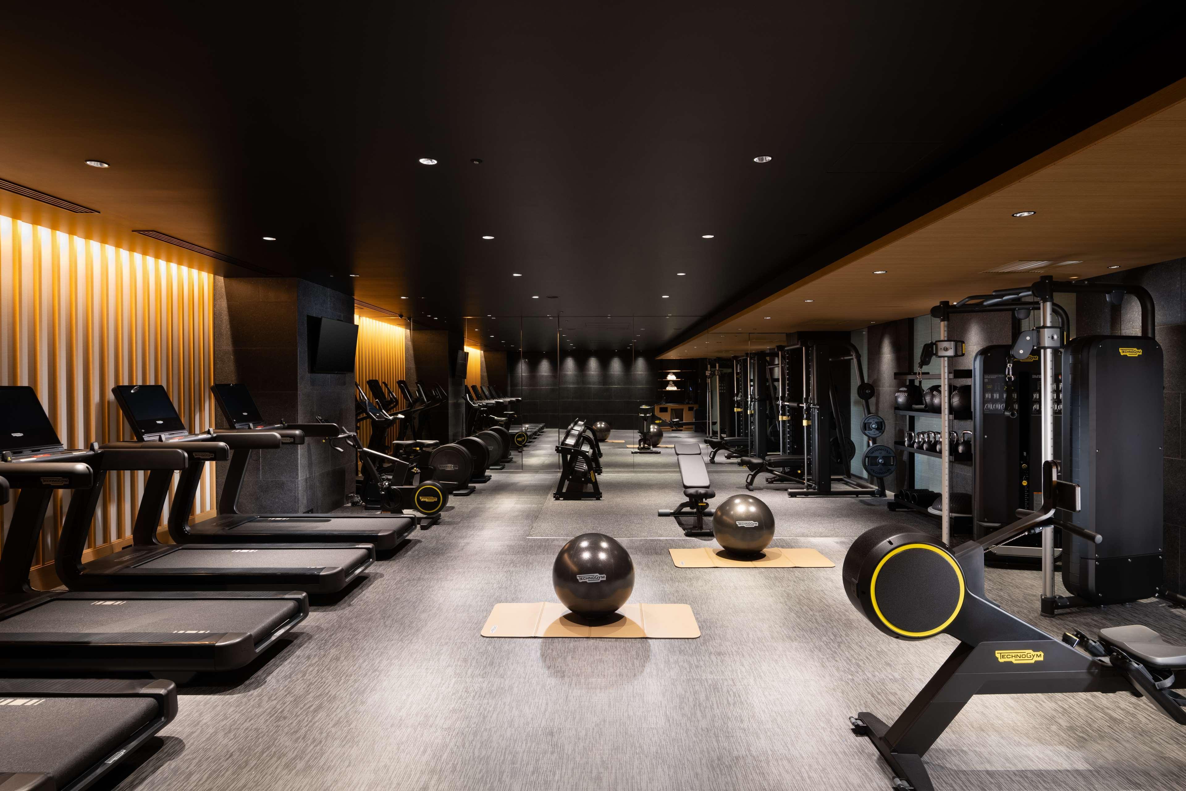 Gimnasio Hilton Kyoto