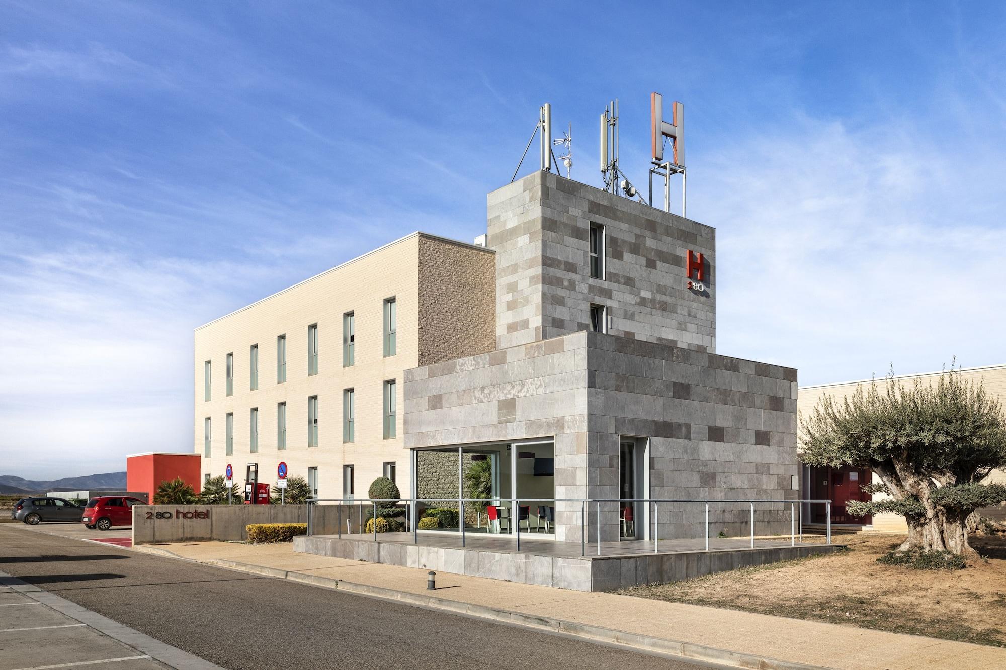 Vista Exterior Hotel 280 Zaragoza