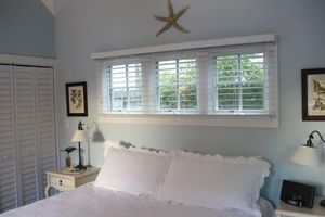 Alquiler Vacacional - Key West Oasis, Seperate Cottage, Very Private Pool and Back Yard