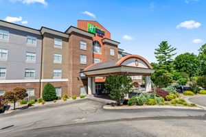 Alojamiento - Holiday Inn Express and Suites Wytheville by IHG