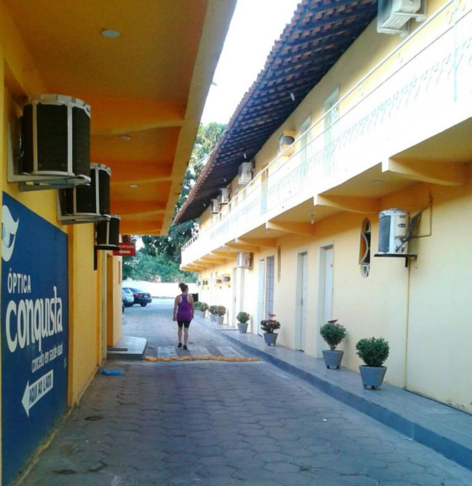 Vista Exterior Pousada Do Sol