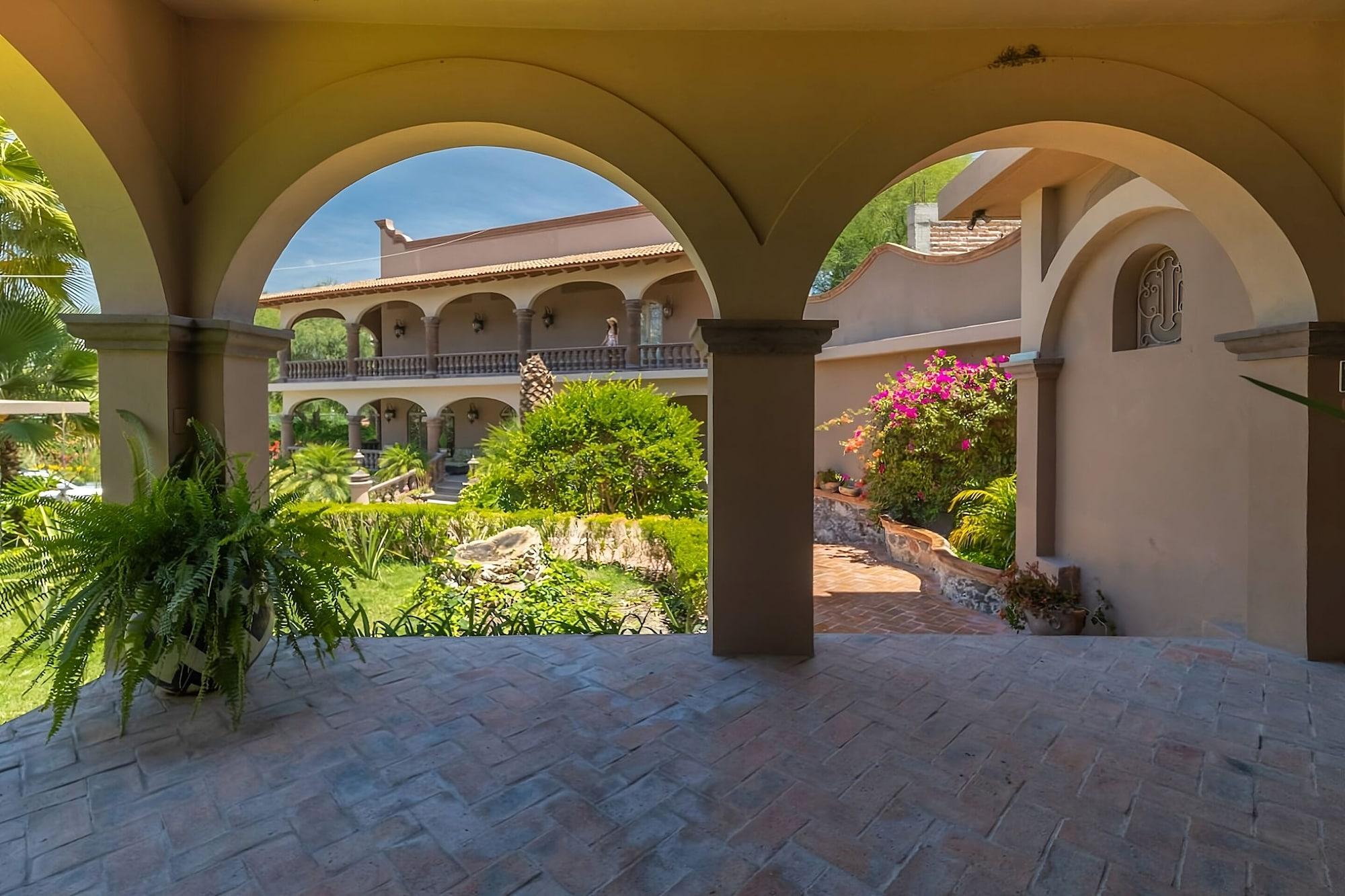 Equipamiento de Habitación Casa Las Palmas, San Miguel de Allende