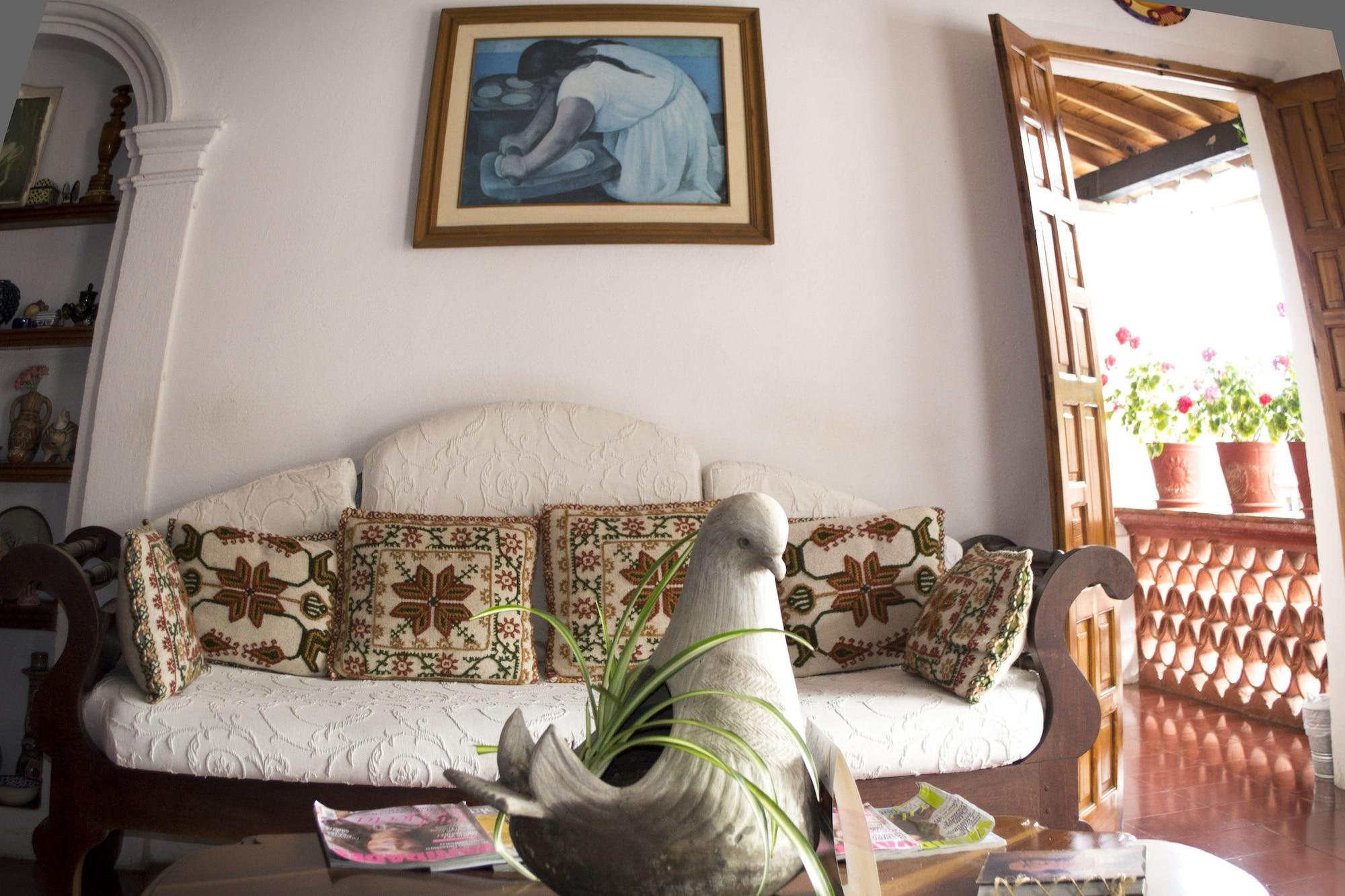 Vista Lobby Hotel Mi Casita