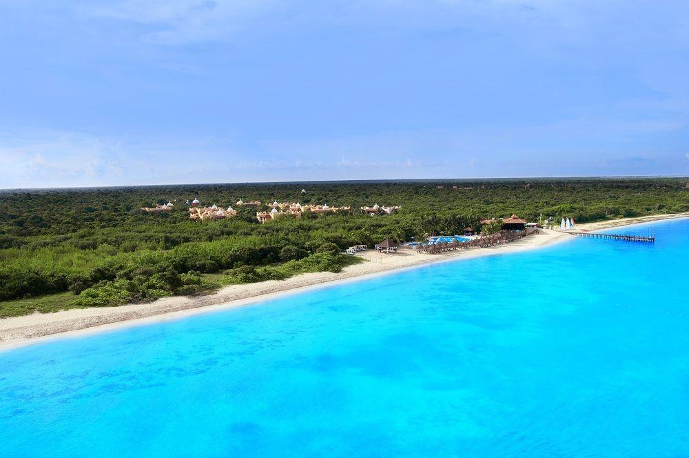 Vista Exterior Royal Level at Occidental Cozumel - All Inclusive