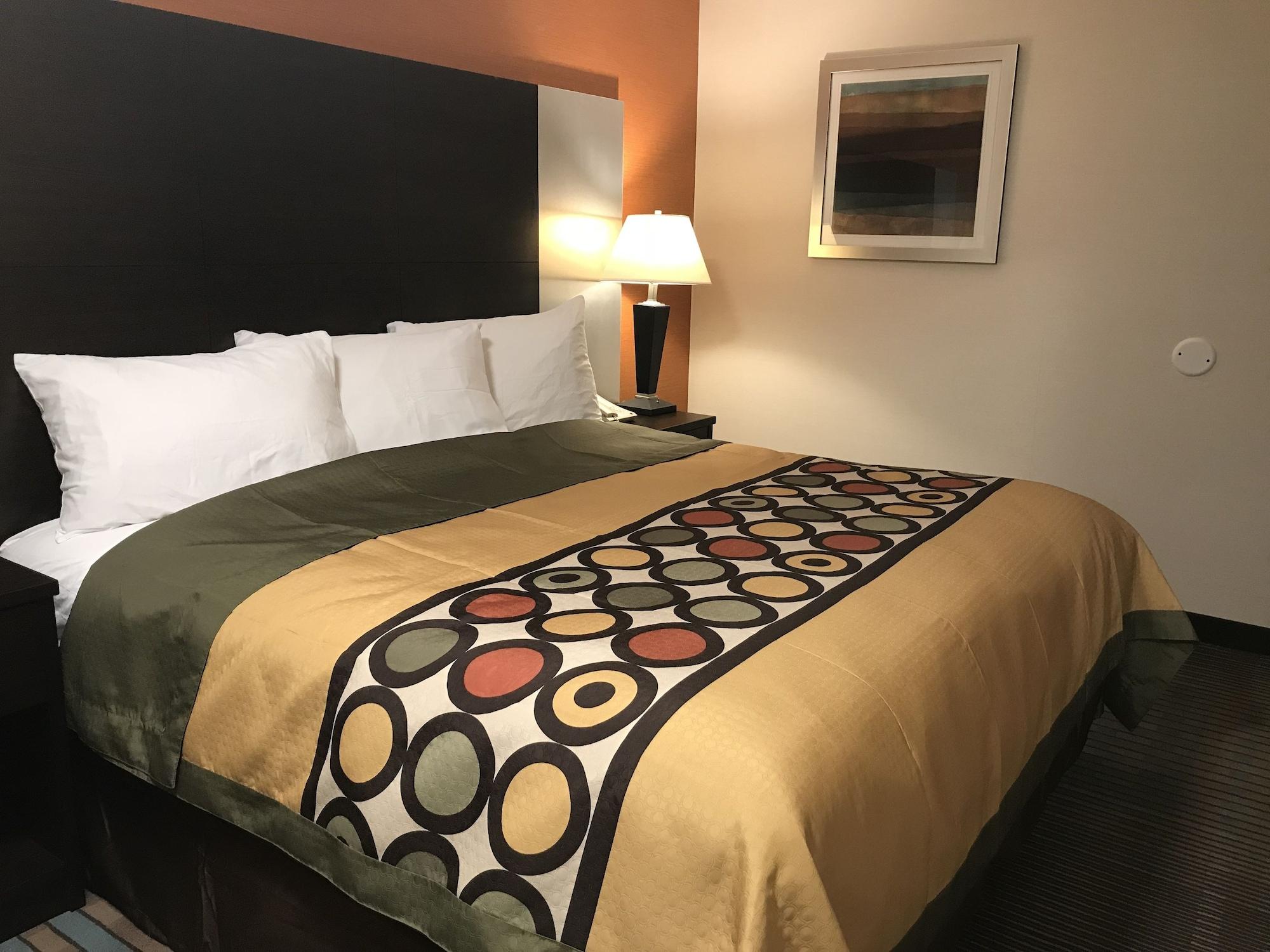 Varios Bay Hill Inns & Suites, Neepawa