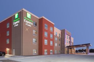 Alojamiento - Holiday Inn Express & Suites Goodland I 70 by IHG