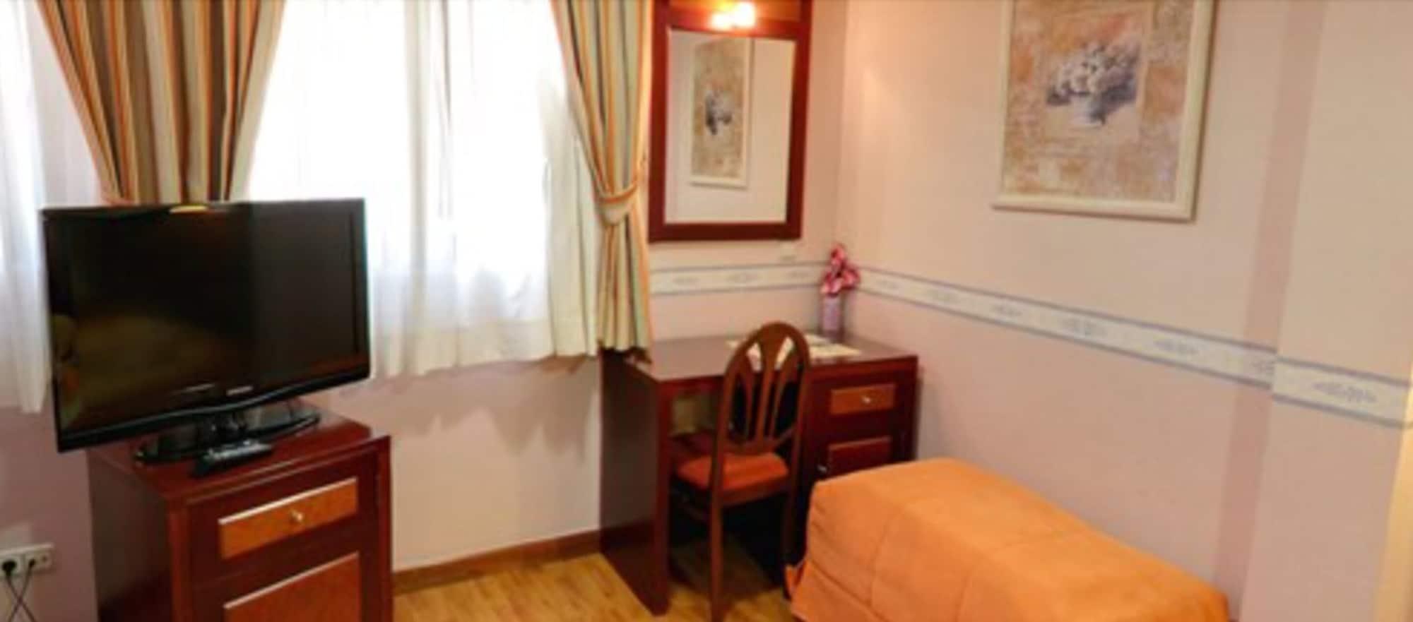 Set de Habitación Hosteria Sara by gaiarooms