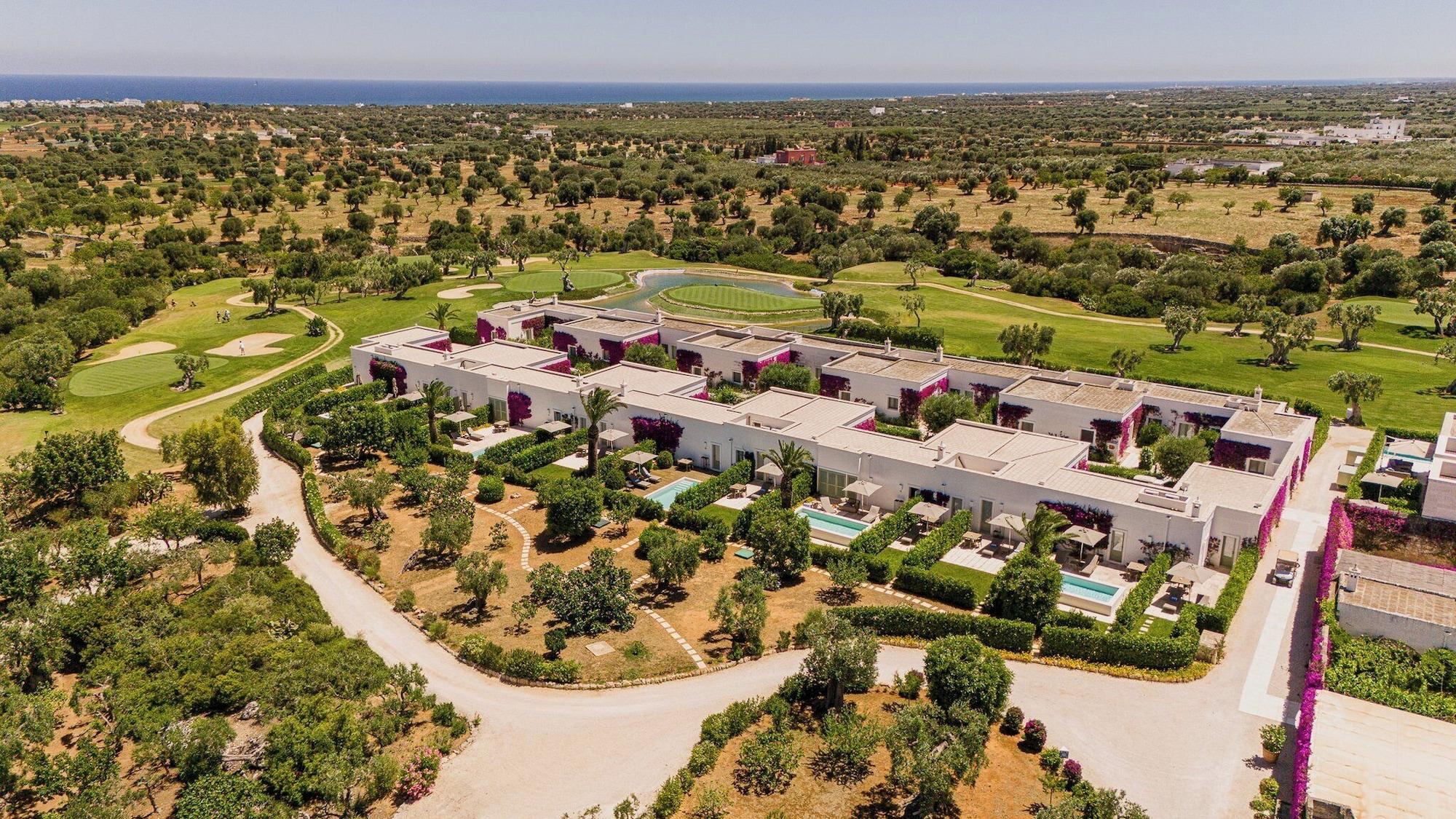 Vista Exterior Rocco Forte Masseria Torre Maizza