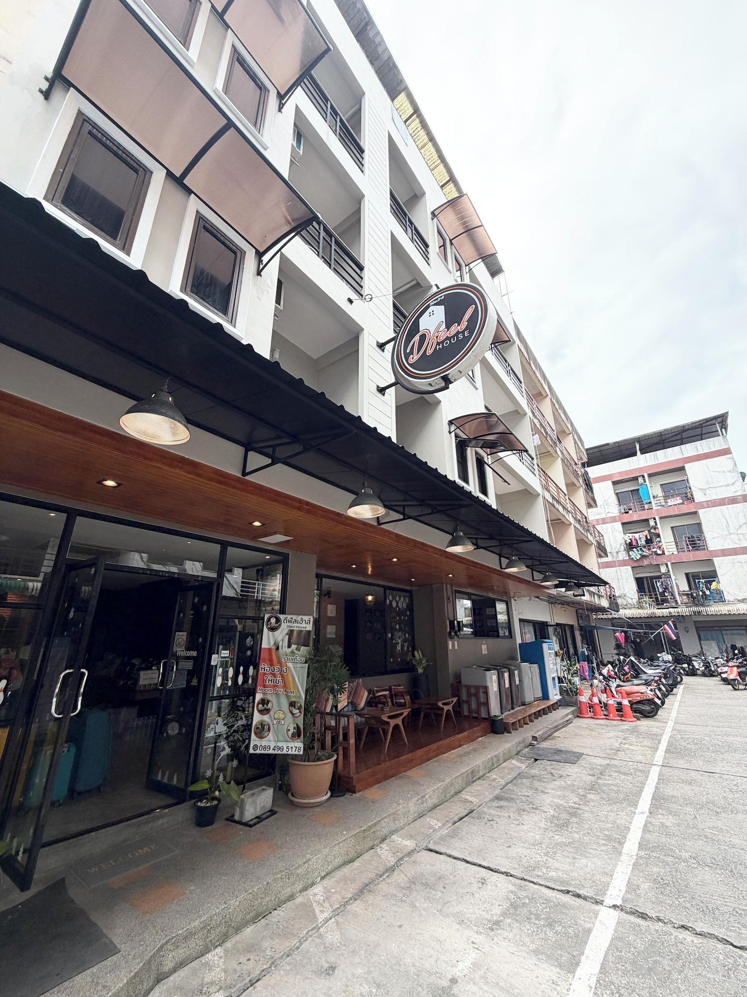 Vista Exterior Dfeel House