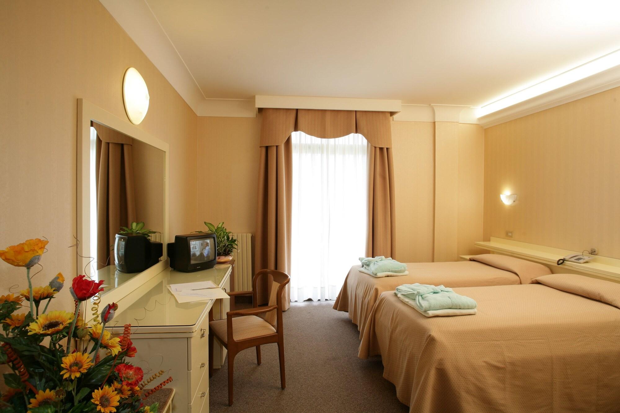 Habitación Hotel Commodore Terme