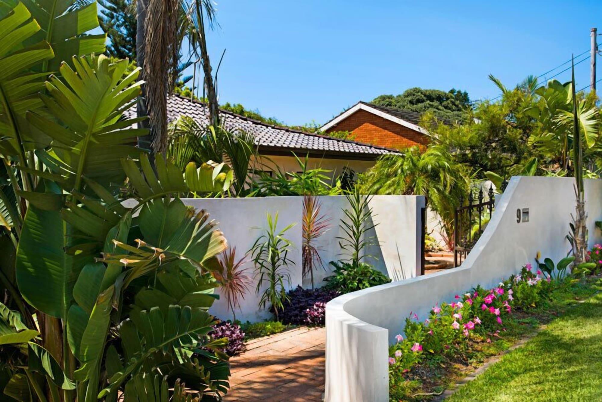 Vista Exterior Cronulla Beach House B&B