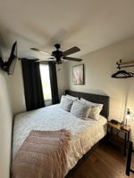 Alquiler Vacacional - Secluded Backcountry Container|Hot Tub & King Bed