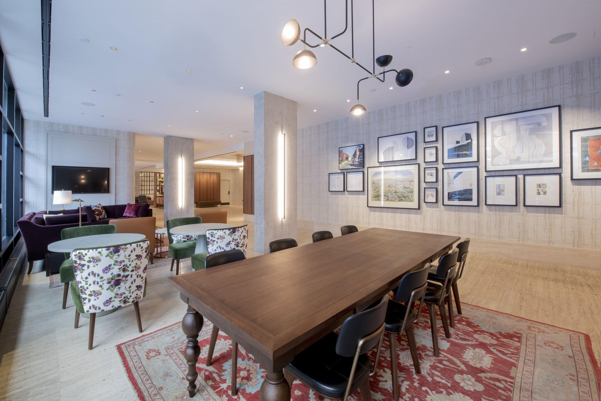 Vista Lobby The Colonnade Hotel Back Bay