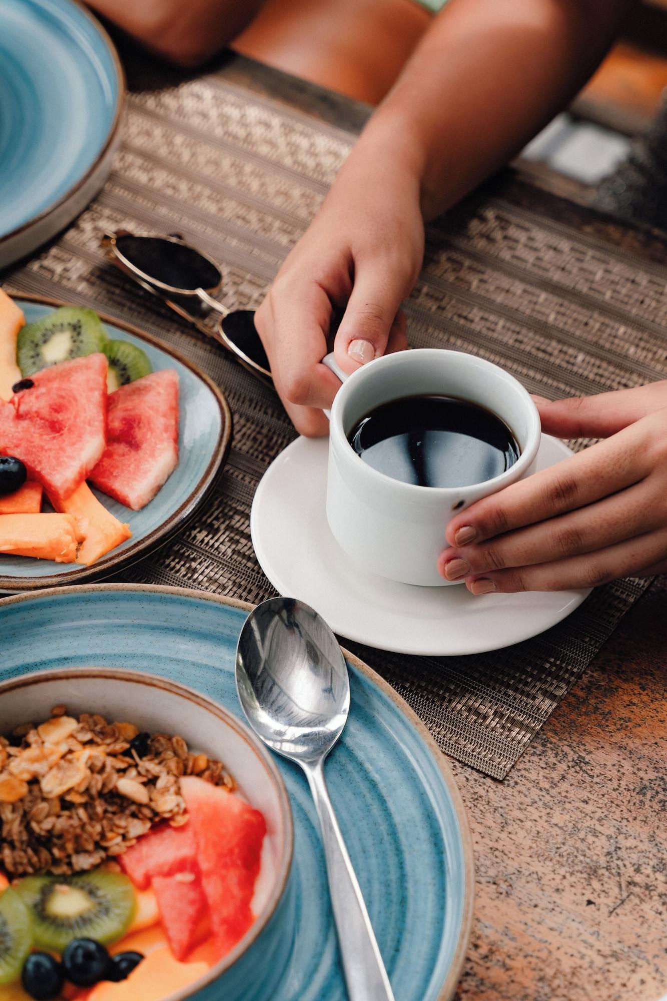 Restaurant NENA BEACH CLUB & HOTEL