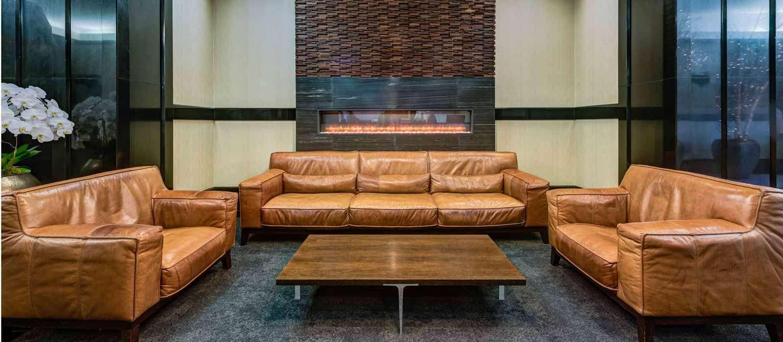 Vista Lobby Carmana Hotel & Suites