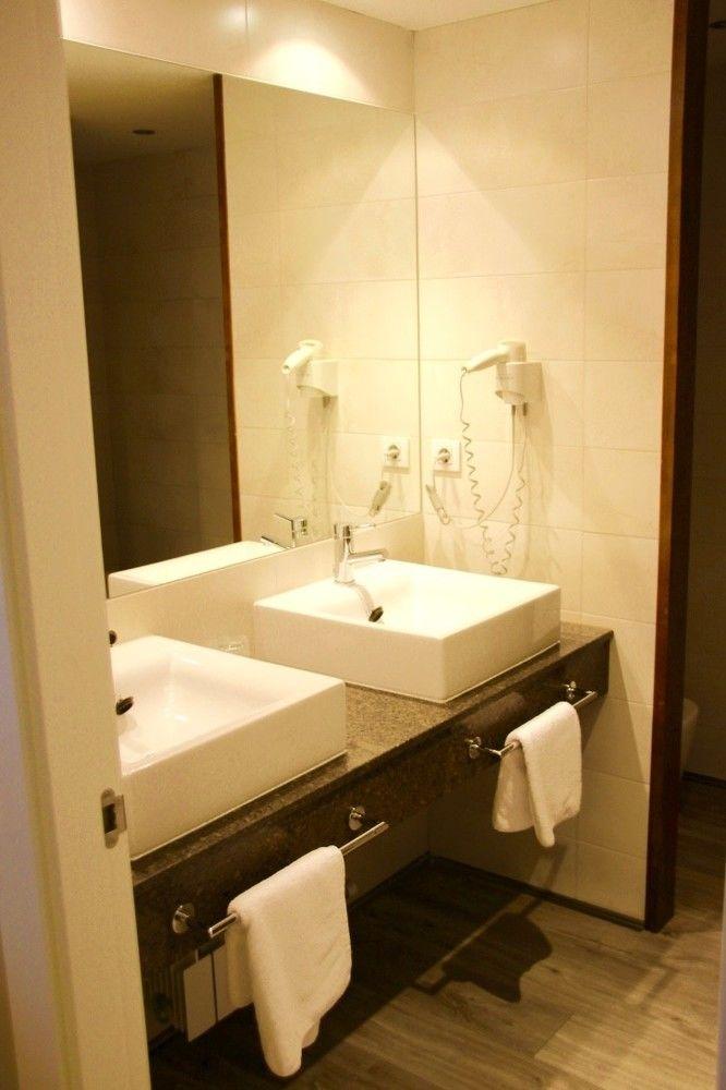 Set de Habitación Aparthotel Tres Quiñones