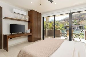 Alquiler Vacacional - Charming studio with rooftop pools & BBQ in Santa Cruz - minutes to the beach!