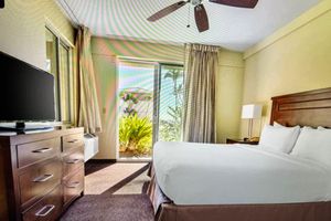 Alquiler Vacacional - 2-bedroom resort in gorgeous Koloa with fitness room, AC