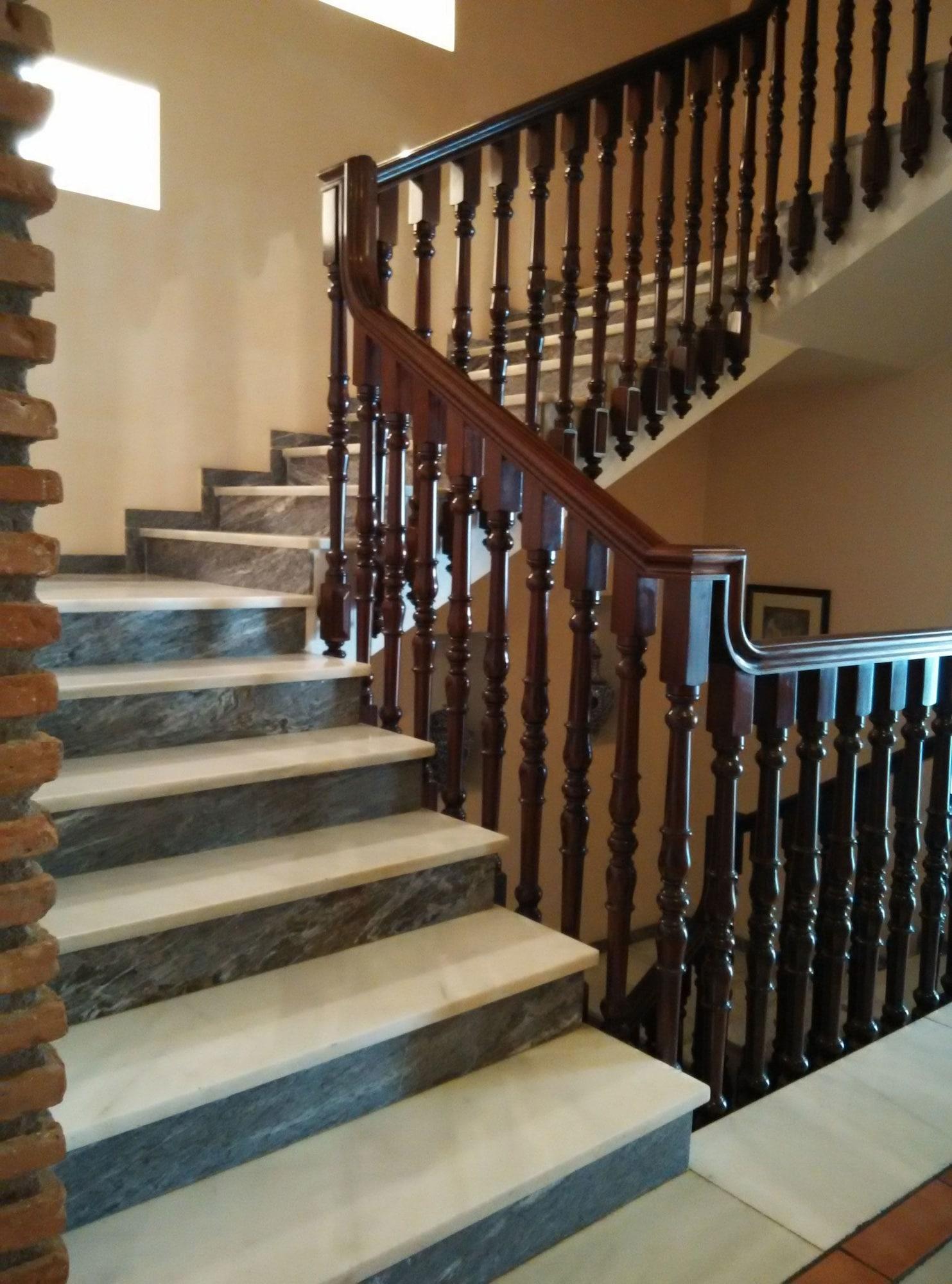 Varios Hotel Calderon