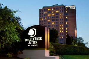 Alojamiento - DoubleTree Suites by Hilton Hotel Boston - Cambridge