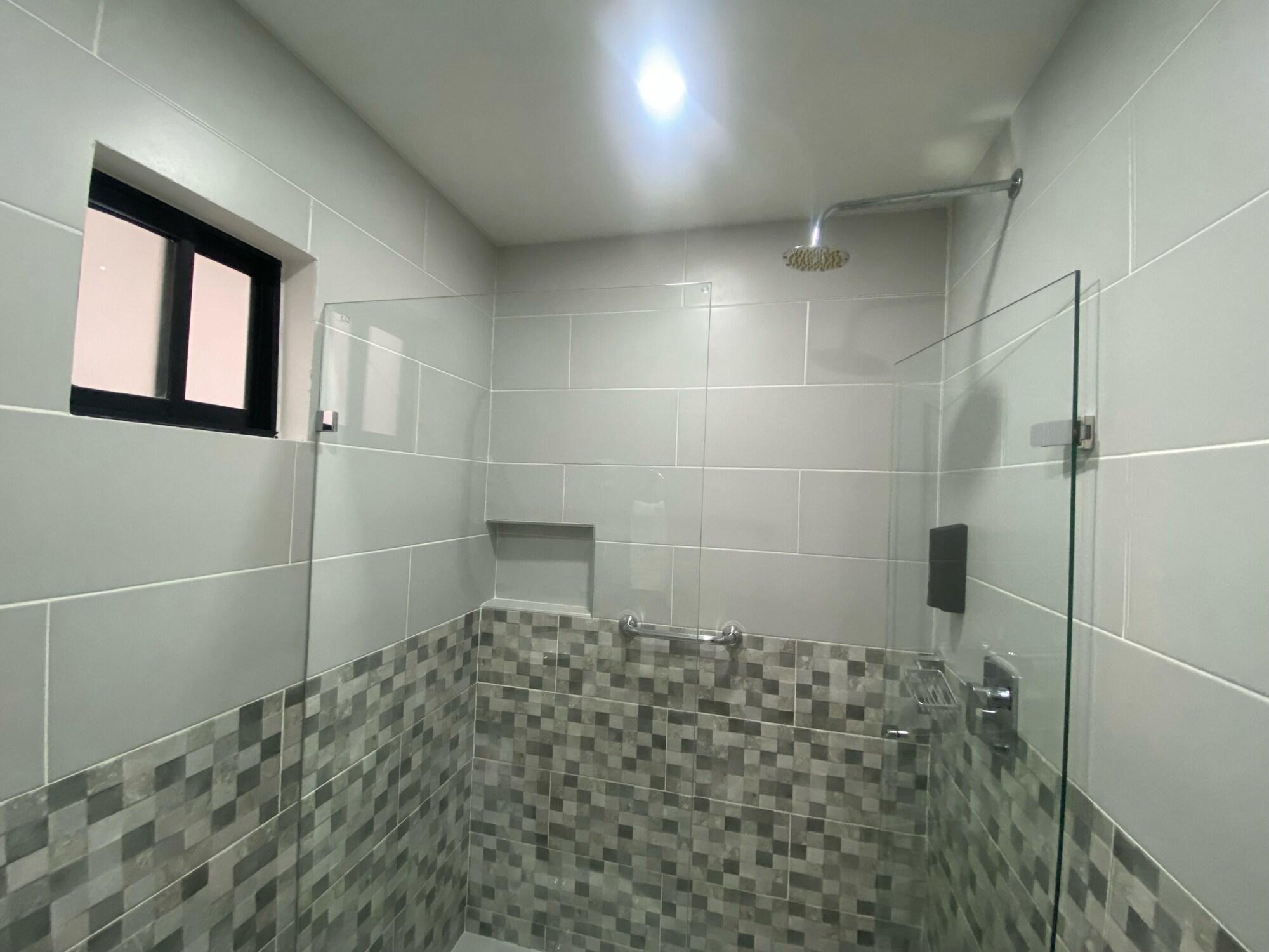 Equipamiento de Habitación Hotel Maidy Luxury