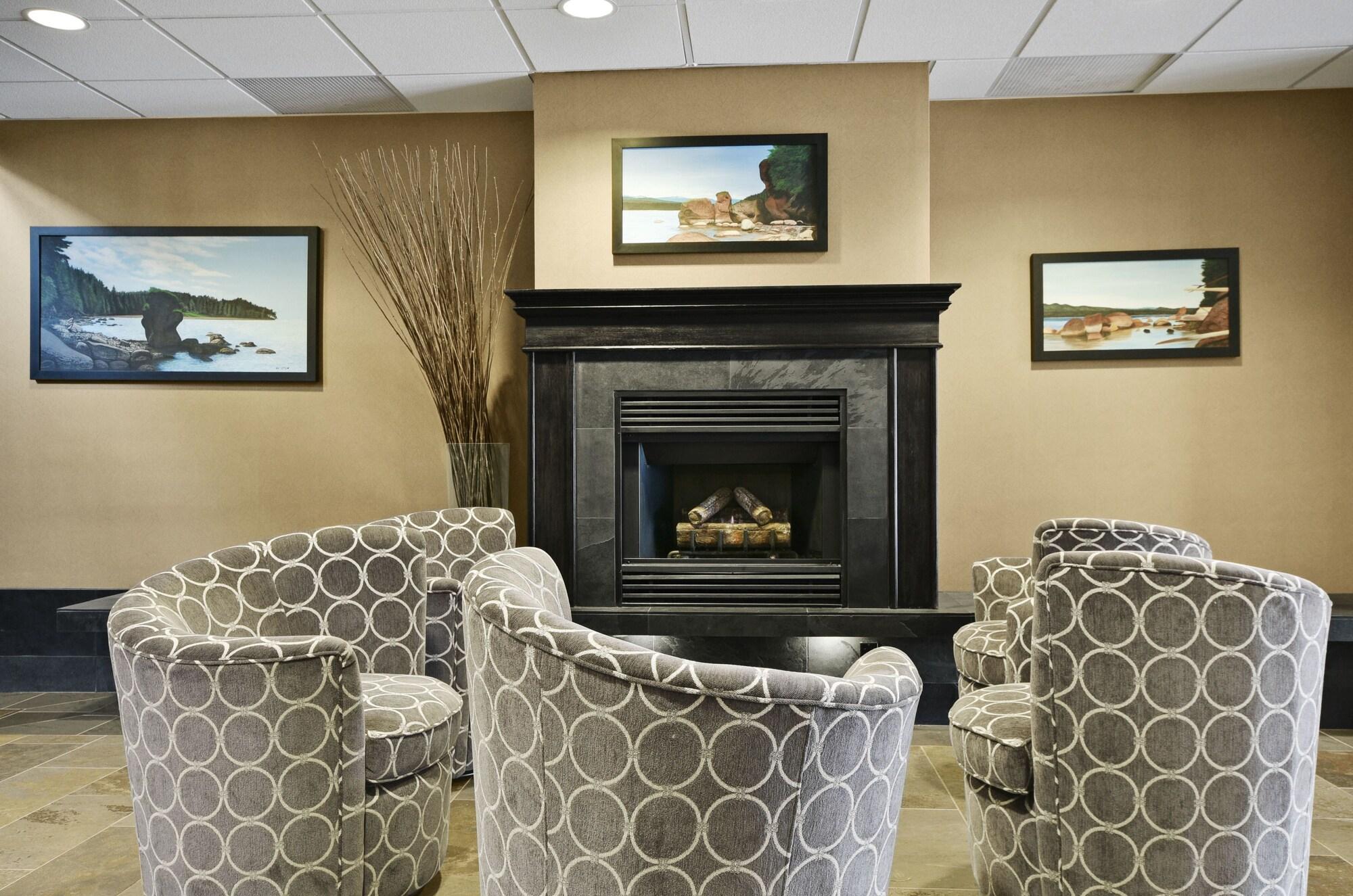 Vista Lobby Hospitality Inn