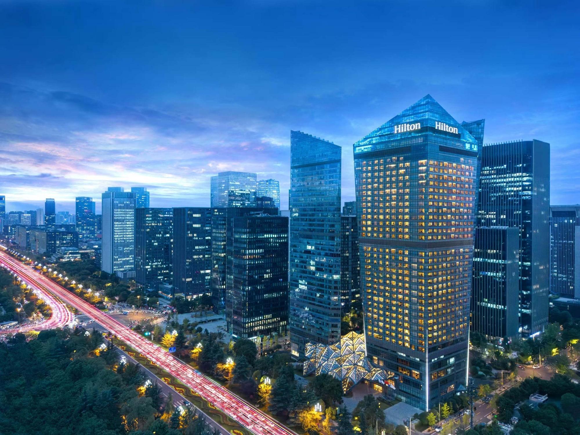 Vista Exterior Hilton Chengdu