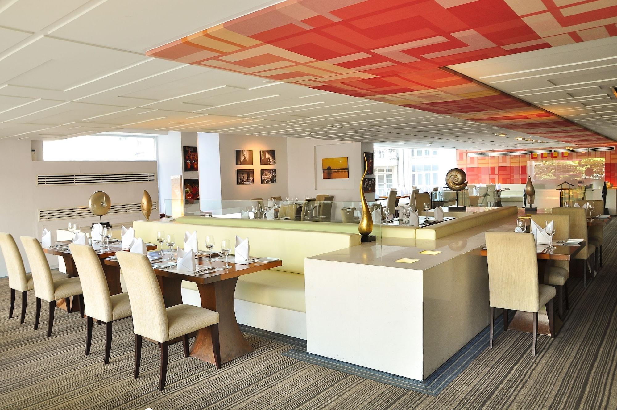 Restaurant Le Fenix Sukhumvit