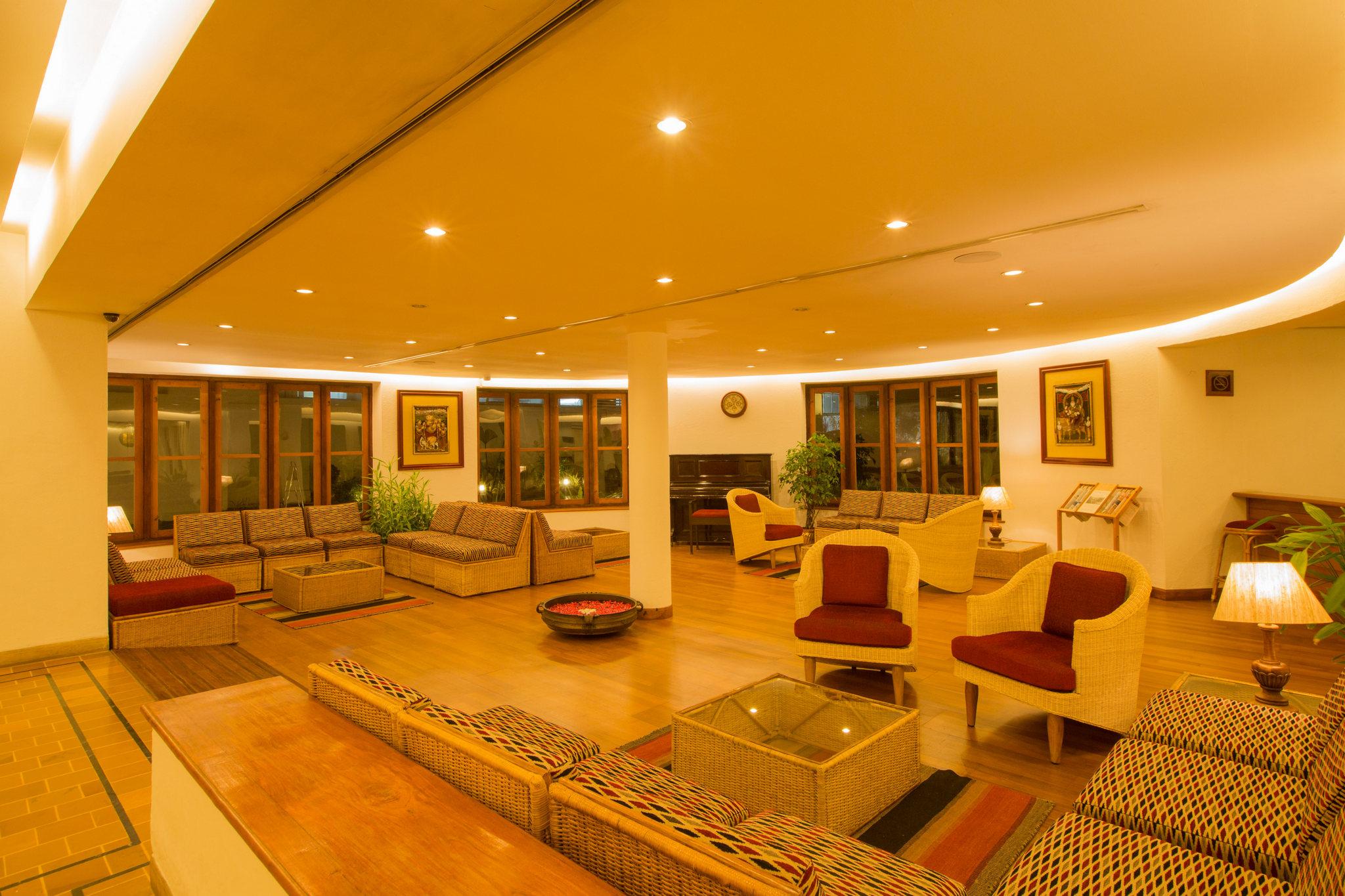 Vista Lobby Casino Hotel, CGH Earth