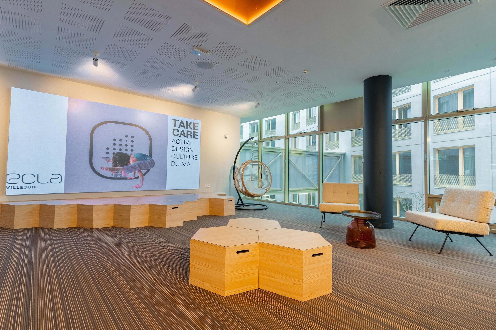 Vista Lobby ECLA PARIS VILLEJUIF