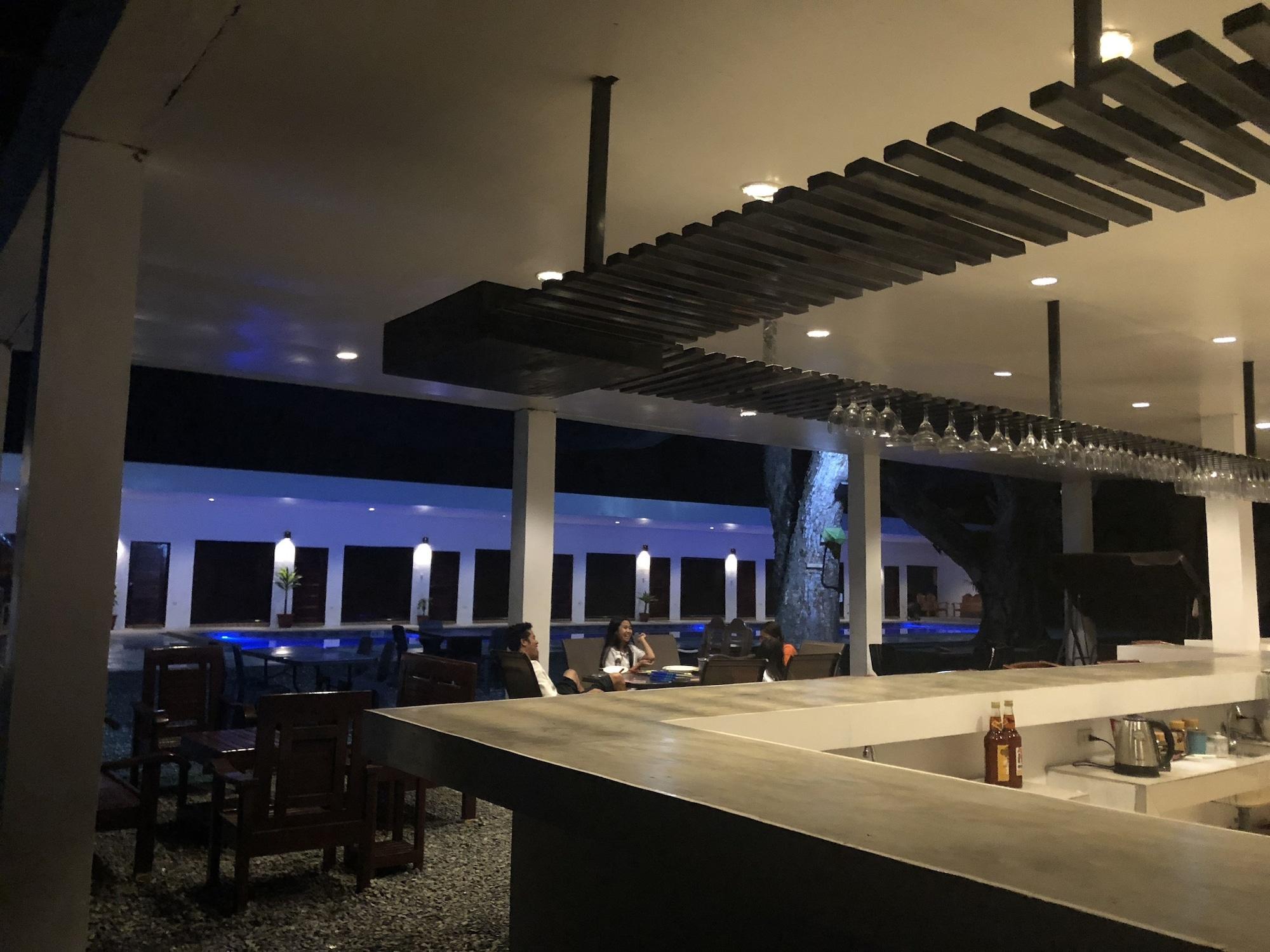 Bar/Salón Alesseo Backpackers - Hostel