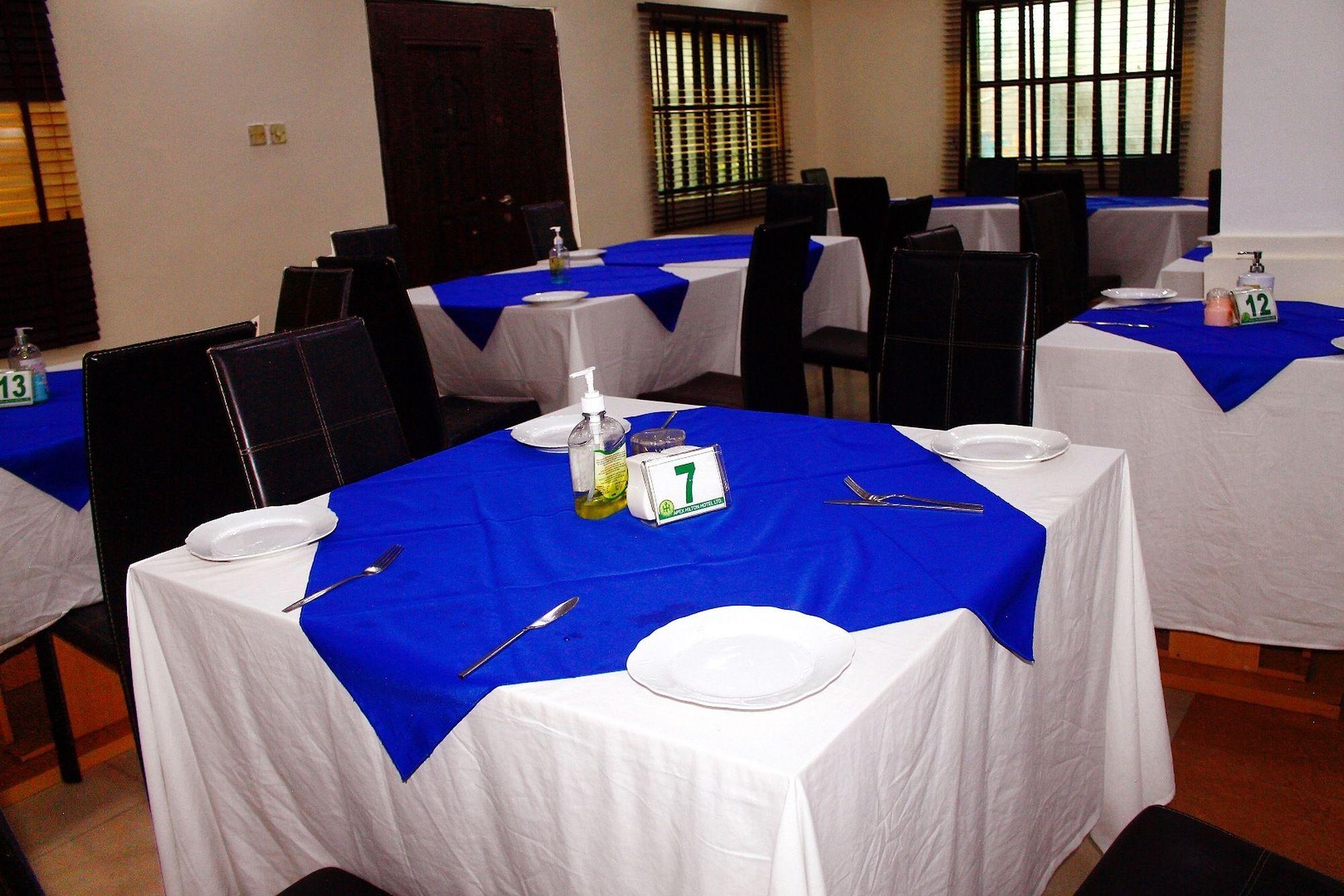 Restaurant Apex Hilton Hotel