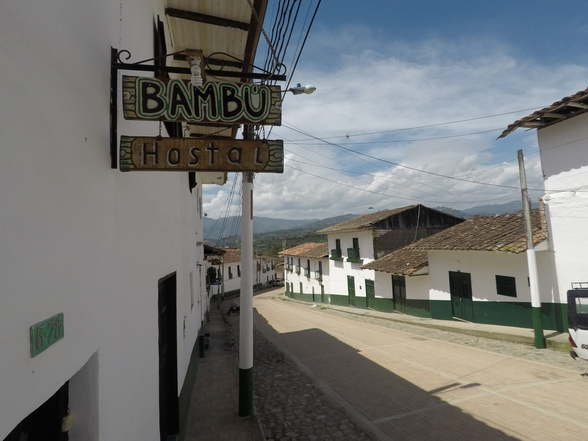 Vista Exterior Hostal Bambú