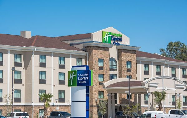 Holiday Inn Express & Suites Houston North - IAH Area by IHG