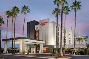 Alojamiento - Hampton Inn Laredo